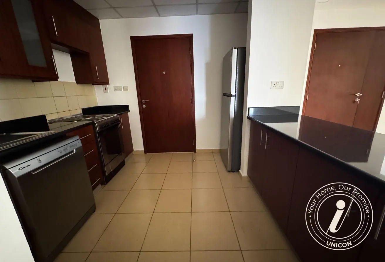 Corner Huge 1BR | Marina View