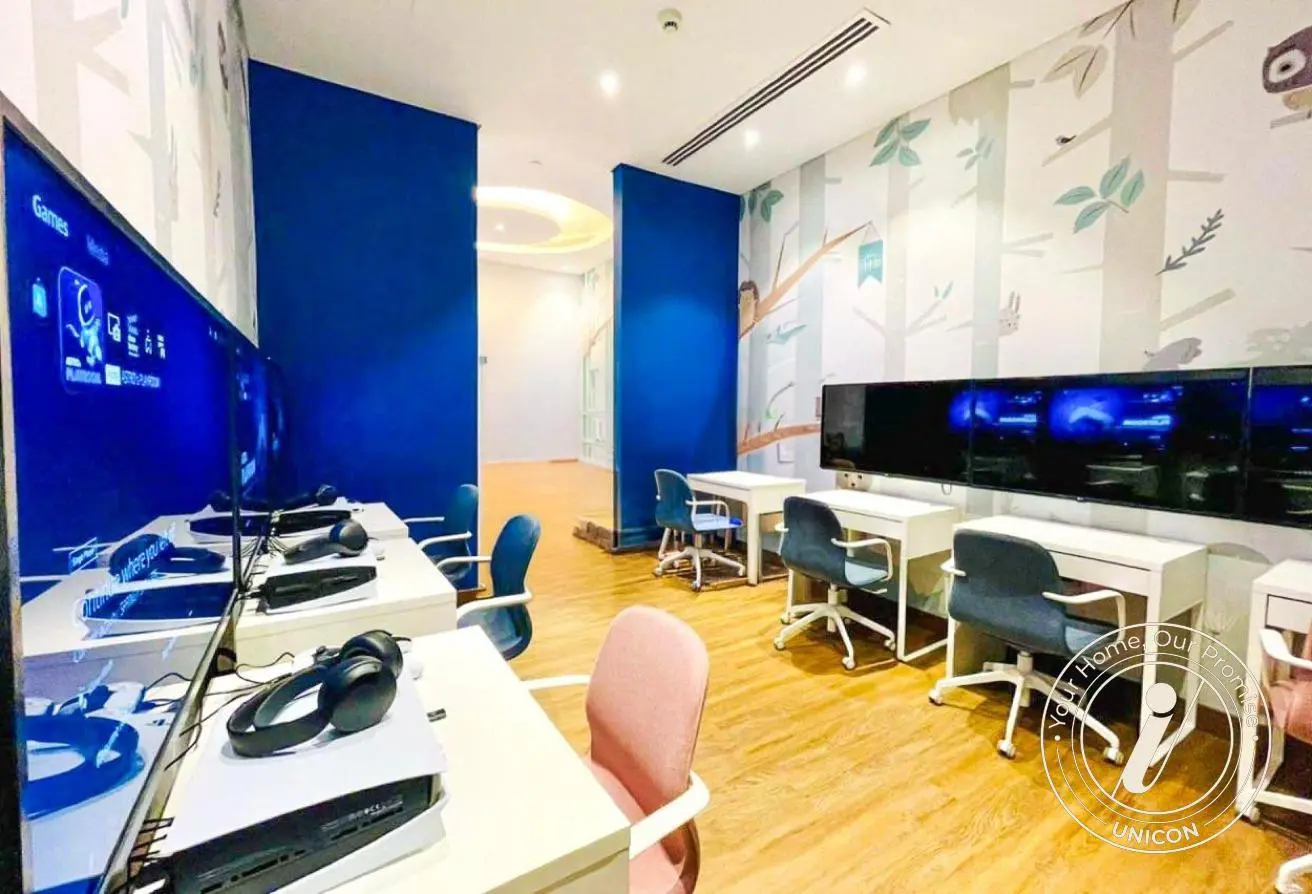 High Floor | Specious Unit | Full Sea Views