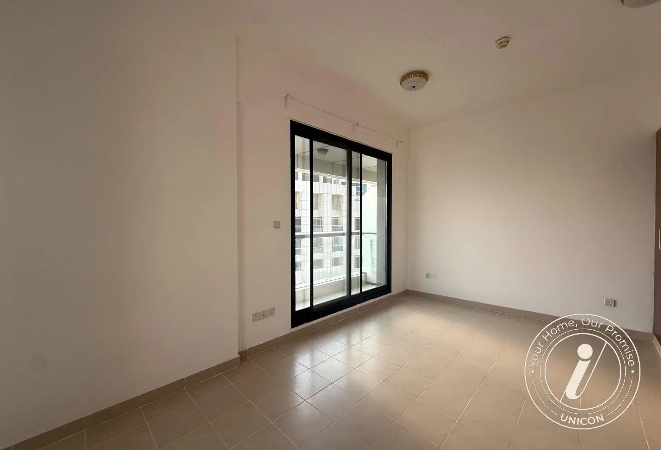 High Floor II Open City View II Vacant