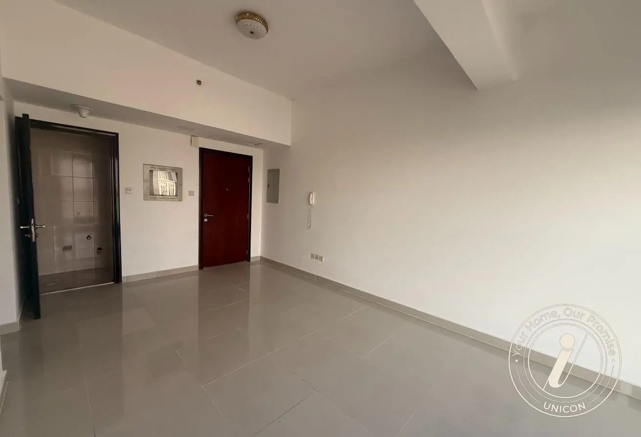 High Floor II Open City View II Vacant