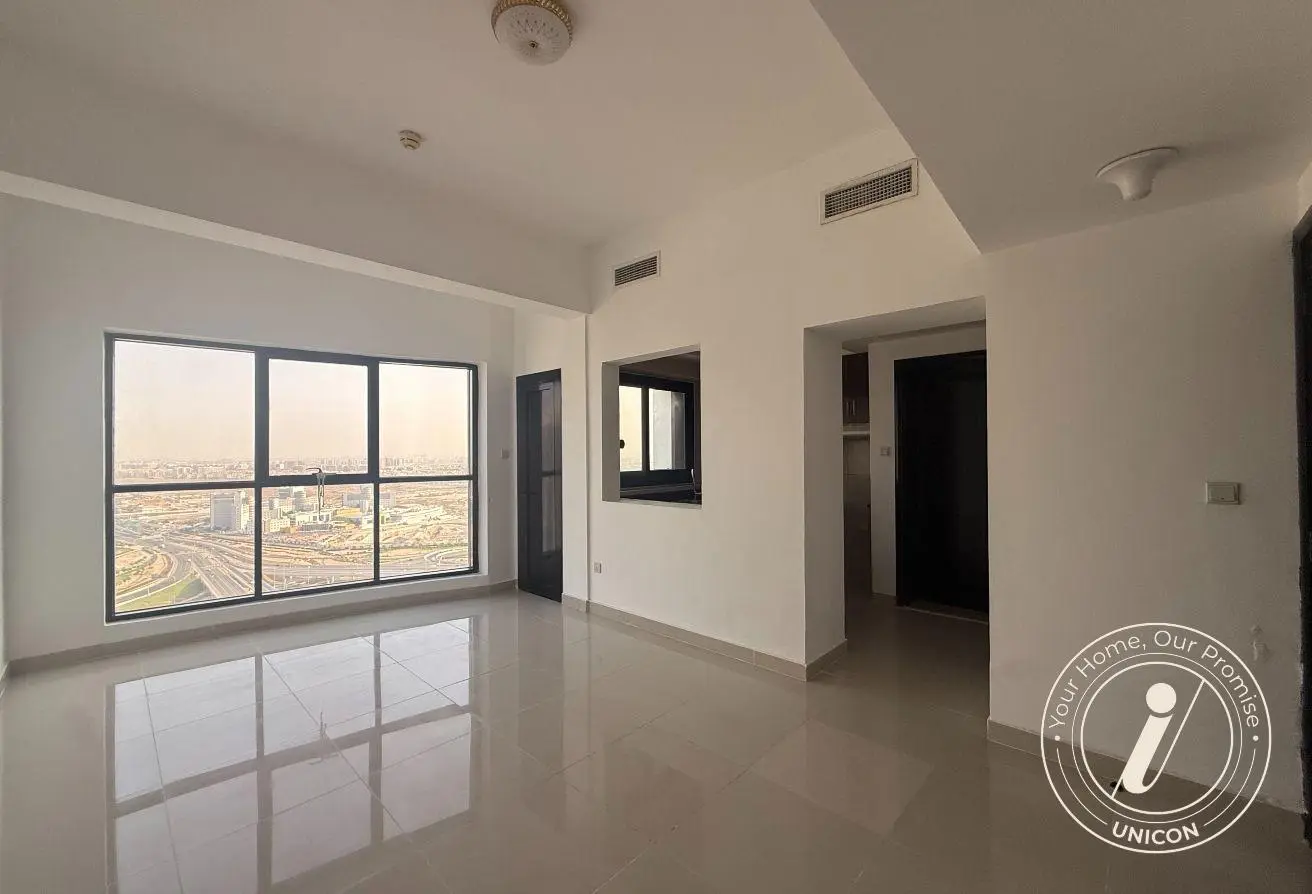 High Floor II Open City View II Vacant