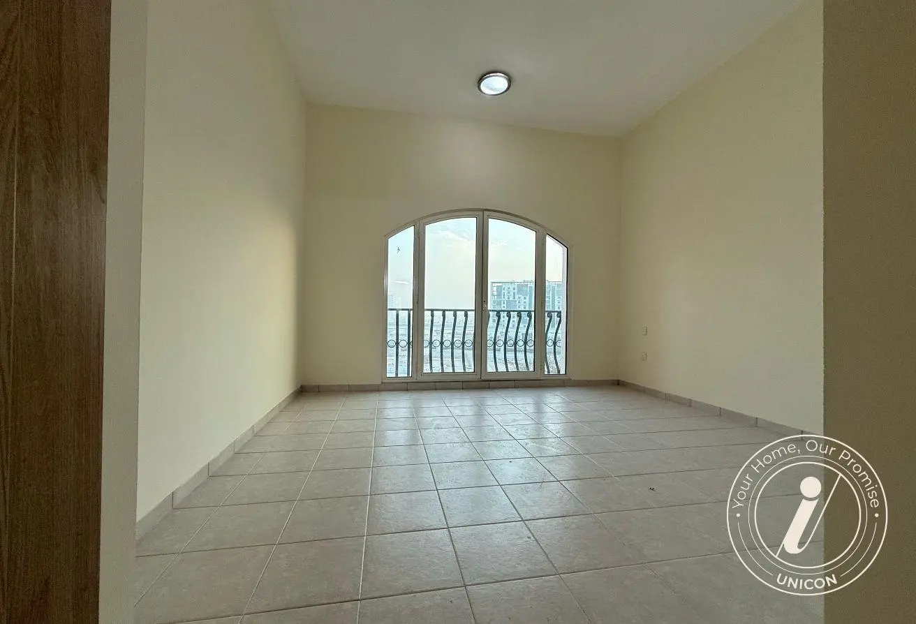 Elegant and Modern 2 Bed Apt | Near Metro Station